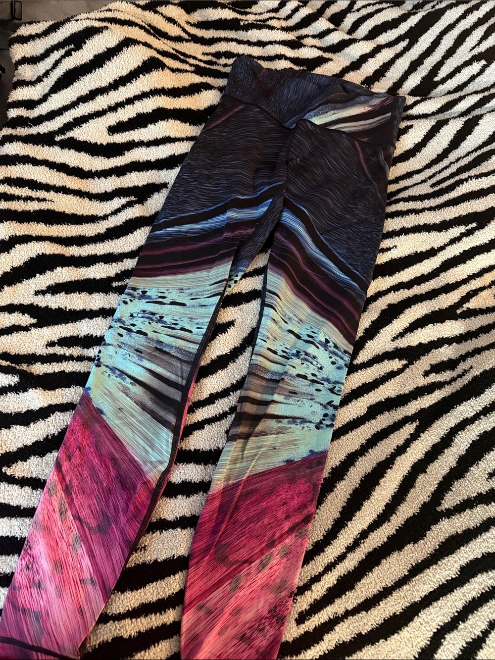 Lululemon Colorful Abstract Print Leggings - Blue, Teal & Pink